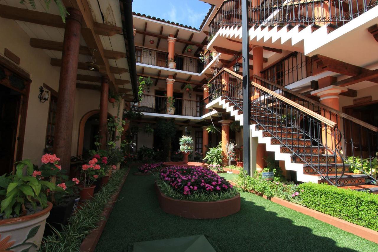 Hotel La Casa De Mama San Cristobal de las Casas Ngoại thất bức ảnh